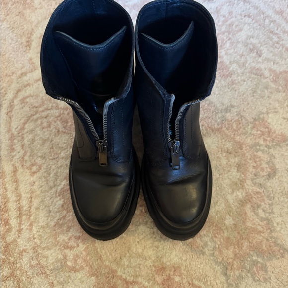 Thursday Ryder Platform Black Zippered Ankle Boots size us 8.5 women - Picture 4 of 9